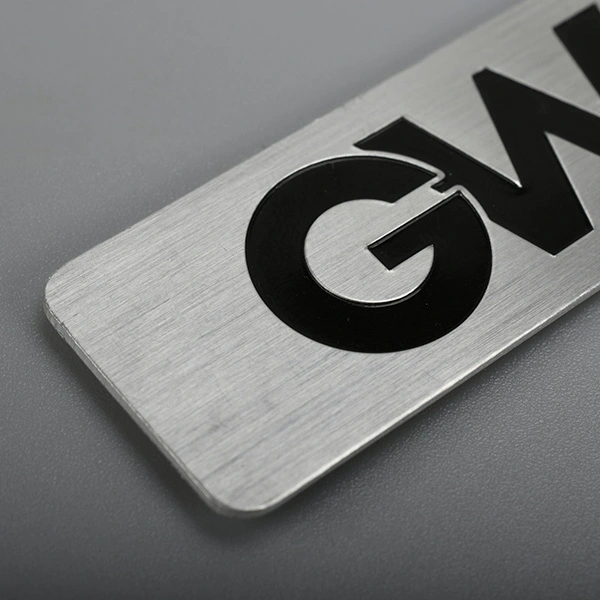 Etichetta in alluminio badge metallico