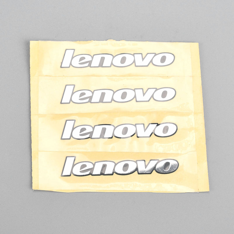 Adesivo in metallo con marchio Aptop
