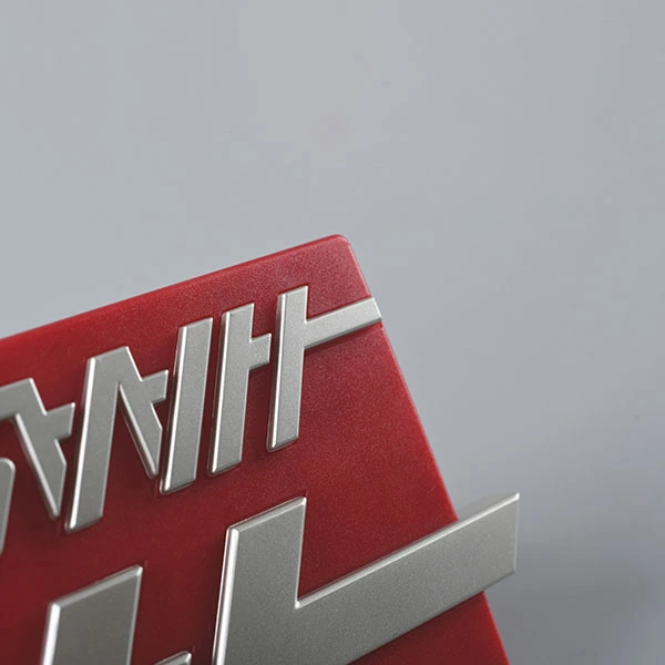 Emblemi del logo dell'auto