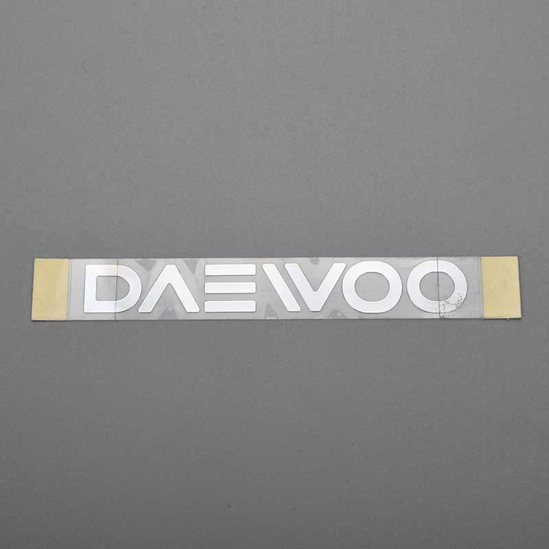 Logo adesivo in metallo con trasferimento elettroformato
