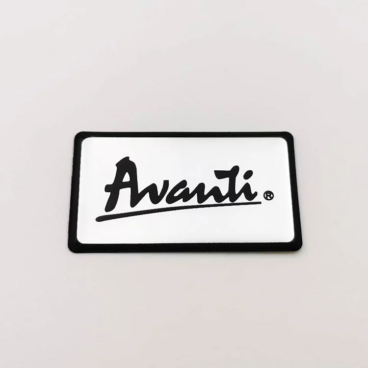 Adesivi nomi di resina epossidica