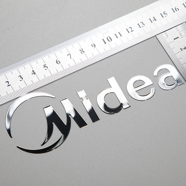 Elettroformatura sottile personalizzata Oro Nichel Trasferimento logo 3D Lettere metalliche Etichette Adesivi metallici cosmetici UV Adesivo per decalcomanie cromate