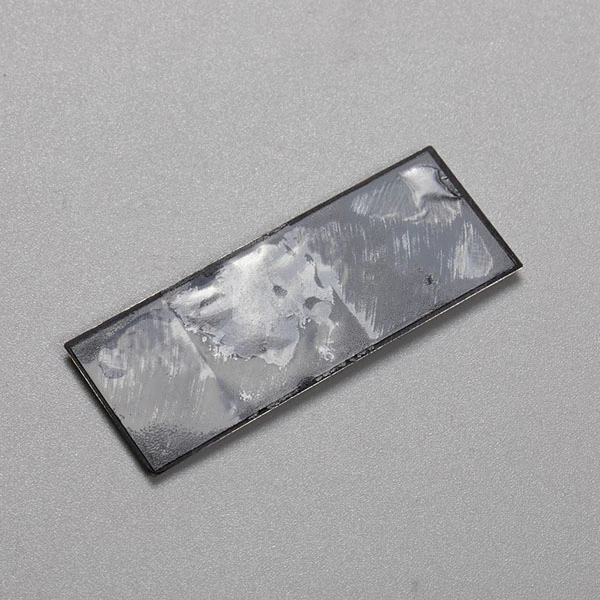 Etichetta elettrolitica in nichel 3D ad alta precisione con superficie argento opaco