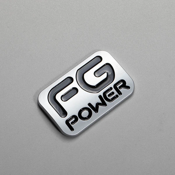 Emblema distintivo per auto 3D opaco con logo piatto per targhetta per auto in plastica ABS dal design personalizzato