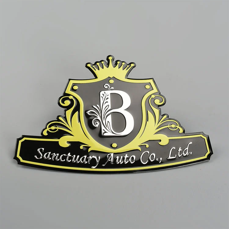 Etichetta metallica con logo