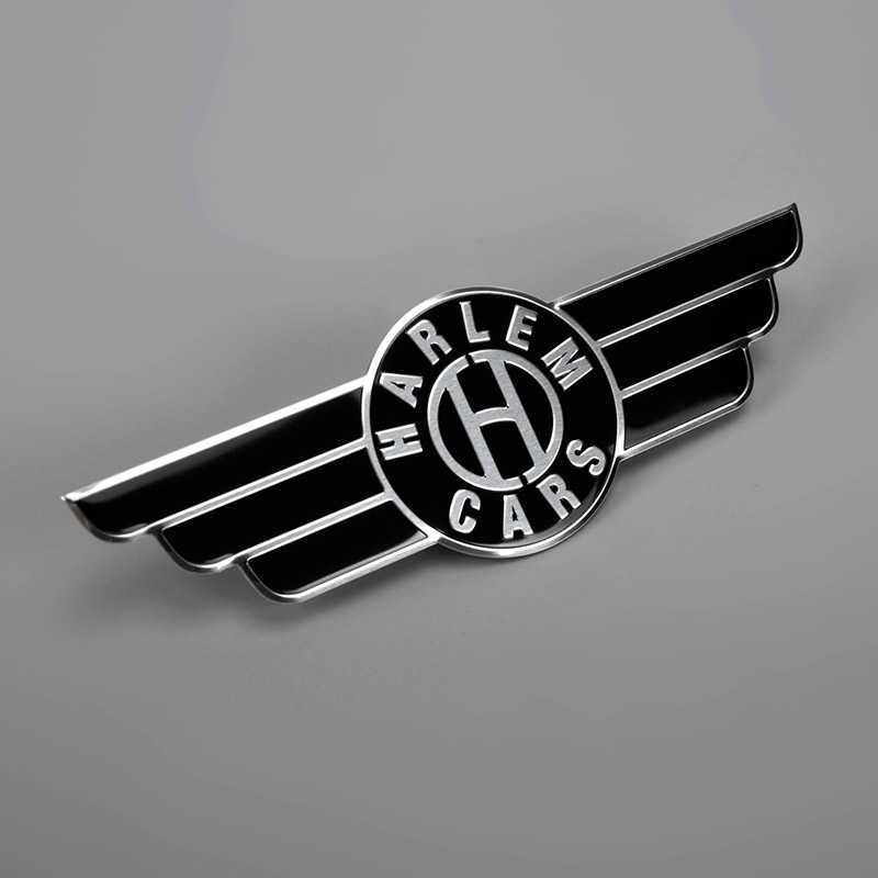 Targa con il nome