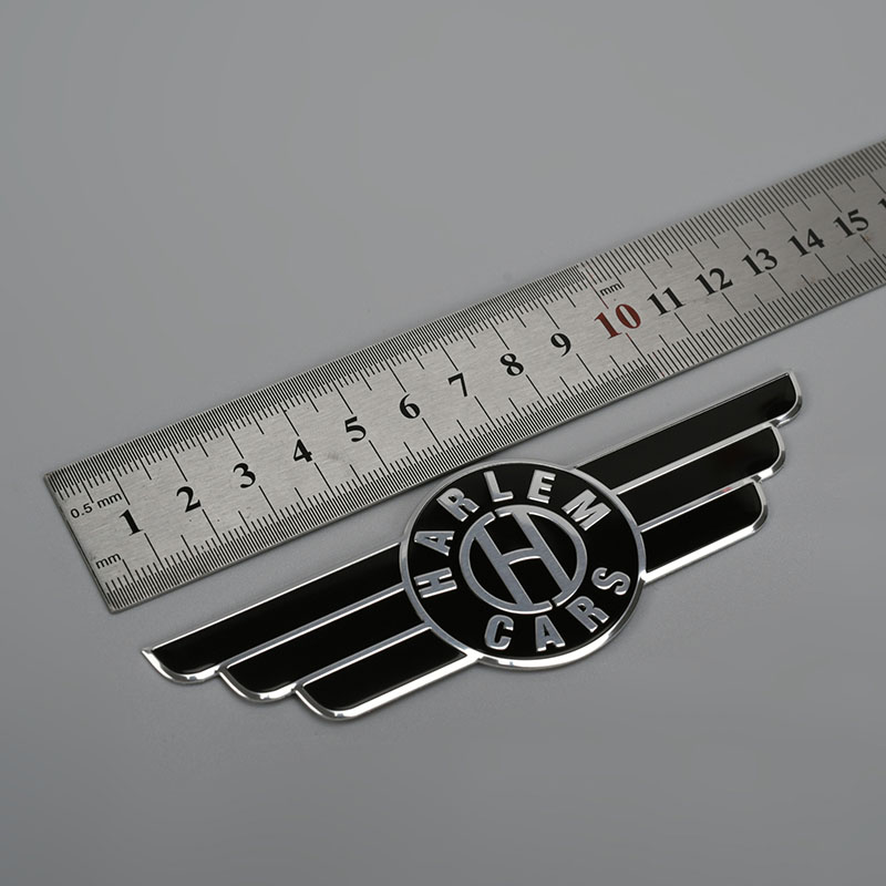 Targa con il nome