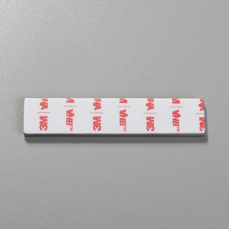Badge in zinco cromato per lavatrice