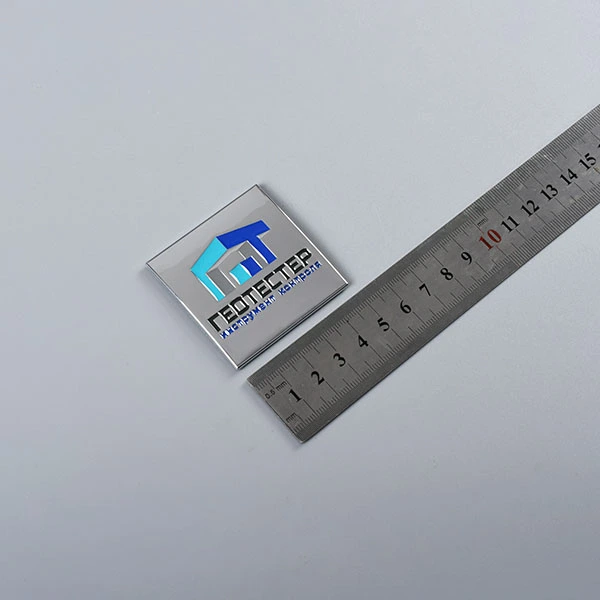 Etichetta autoadesiva in ABS